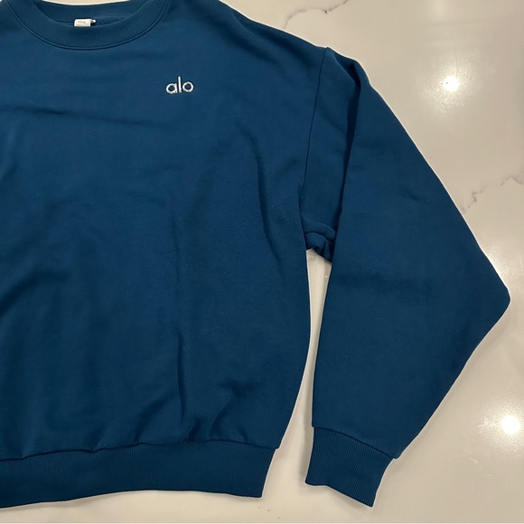 Alo💙 Accolade Sweatshirt - Size S - Eclipse Blue - Picture 10 of 11